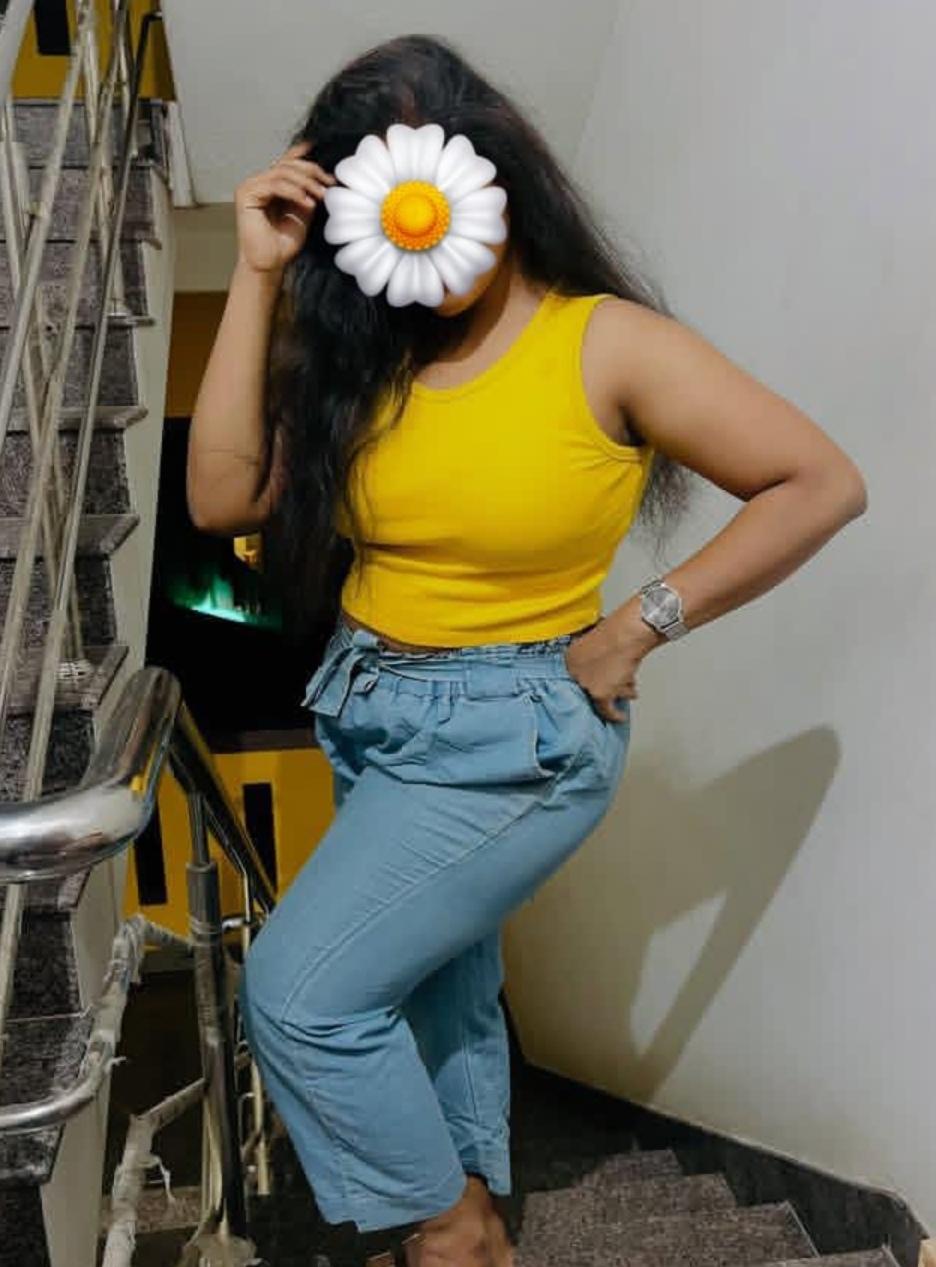 Image of 💫𝐅𝐮𝐥𝐥 𝐒𝐞𝐫𝐯𝐢𝐜𝐞_ 𝐤𝐚𝐧𝐝𝐲 [𝐰𝐢𝐭𝐡 𝐫𝐨𝐨𝐦] 𝟔𝟓𝟎𝟎/= 𝐋𝐢𝐯𝐞 𝐂𝐚𝐦 💋👄ඔයාට ජිවිතේ අමතක නොවන මතකයක් මා සමග බෙදාගන්න❤💋