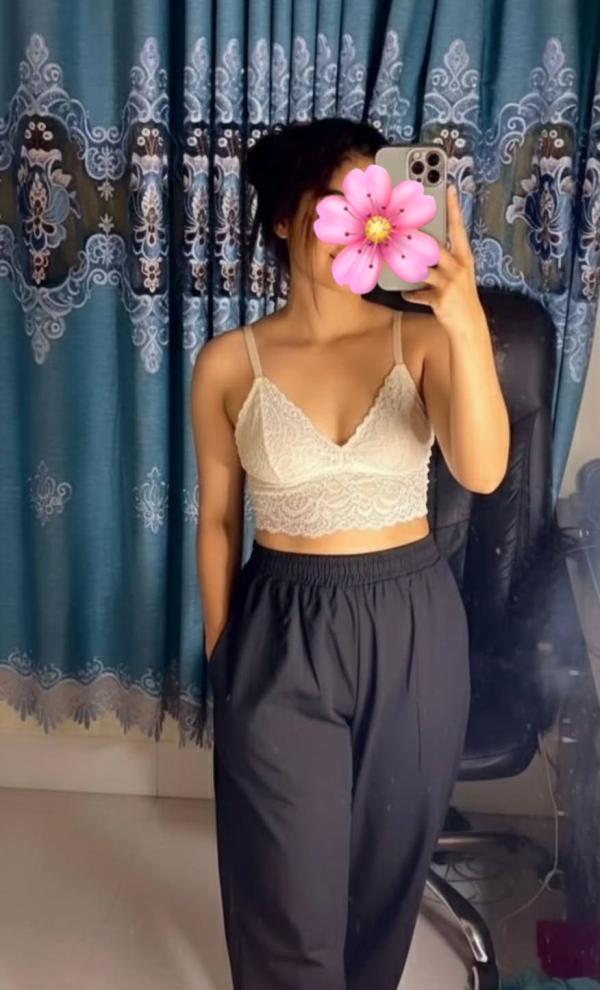 Image of ✨Nihansa 🍡 Live Cam 🤭✨ ❇️❇️❇️❇️❇️ආදරෙන් එකතු වෙන්න ❤️ හිතේ තියන ඕන දේකට ඉඩ 🙈🍡📩
