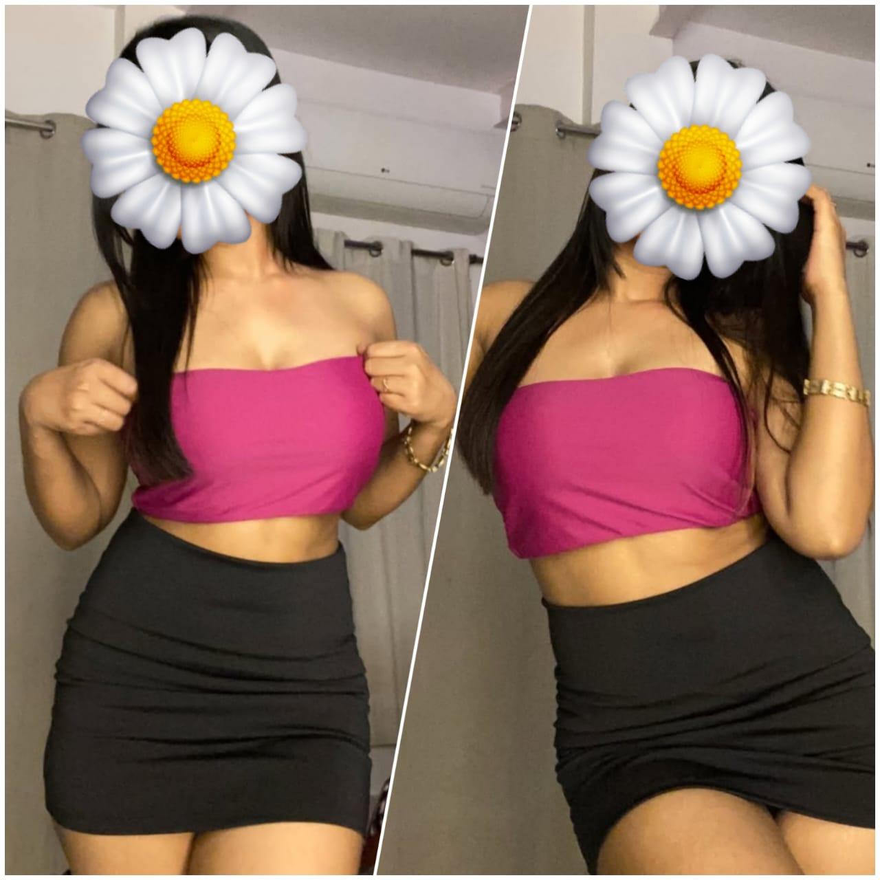 Image of පොටෝ එකේ ඉන්න පොඩි නංගි බබාගෙන් ඇග හිරිවැටිලා යන්න සැපක් ගන්න ආසයිද ළමයි.. 🫣  ඔයාවත් අවුස්සලා.. මාවත් අවුස්සන ගමන් ගමු පැටියෝ සුපිරි සැපක් 😋