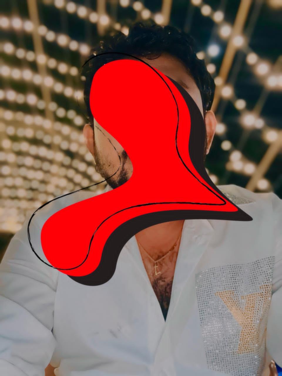 Image of Only Girls / Age Not issue