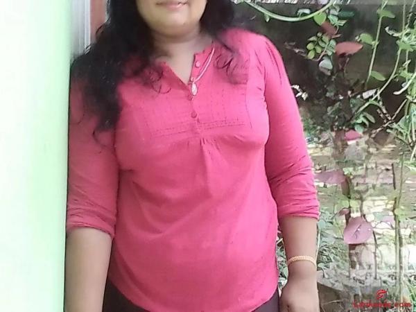 Image of වයස අවුරුදු 21 ට අඩු පුද්ගලයින් මෙම සේවාවන් ලබාගැනීමෙන් වලකින්න... Genuine Cam Service |