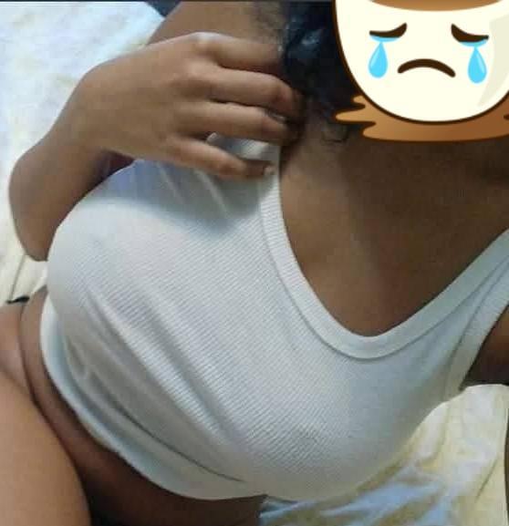 Image of 𝗟𝗶𝘃𝗲 𝗖𝗮𝗺 𝗦𝗵𝗼𝘄 👉 𝐍𝐨 𝐂𝐡𝐞𝐚𝐭𝐢𝐧𝐠 👉 𝐆𝐞𝐧𝐮𝐢𝐧𝐞 𝐜𝐚𝐦 𝐬𝐞𝐫𝐯𝐢𝐜𝐞 👉