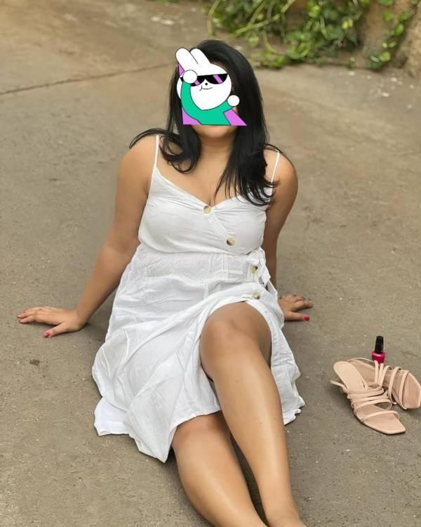 Image of 🪸pannipitiya,kottawa,maharagama full service..5000/= young girl.🪸