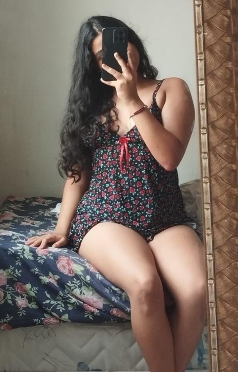 Image of 💫𝐅𝐮𝐥𝐥 𝐒𝐞𝐫𝐯𝐢𝐜𝐞_ 𝐤𝐚𝐧𝐝𝐲 [𝐰𝐢𝐭𝐡 𝐫𝐨𝐨𝐦] 𝟔𝟓𝟎𝟎/= 𝐋𝐢𝐯𝐞 𝐂𝐚𝐦 💋🔥ඇගට දැනෙන හිතට වදින සුපිරි සැපක්🔥👄ඔයාට ජිවිතේ අමතක නොවන මතකයක් මා සමග බෙදාගන්න❤💋