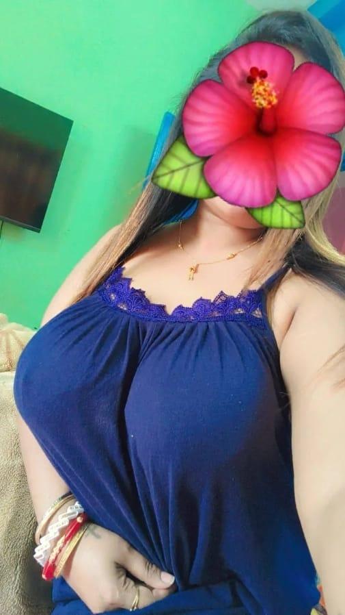 Image of Live CAM  Show