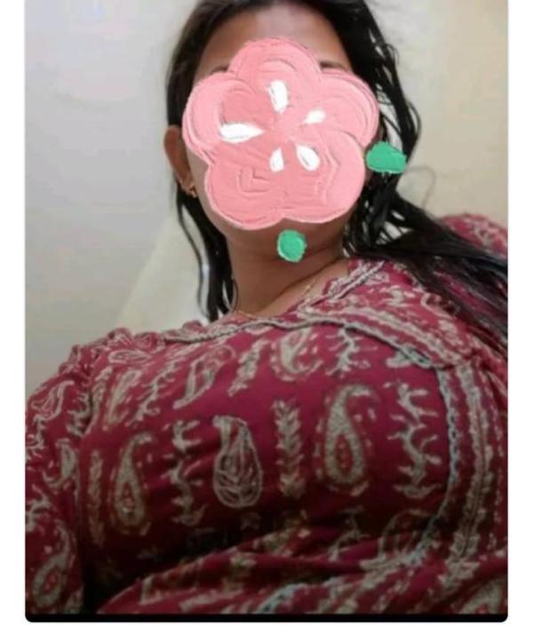 Image of நம்பகமான சேவை வழங்கப்படும்,tamil and sinhala live cam service ,with full face or without face