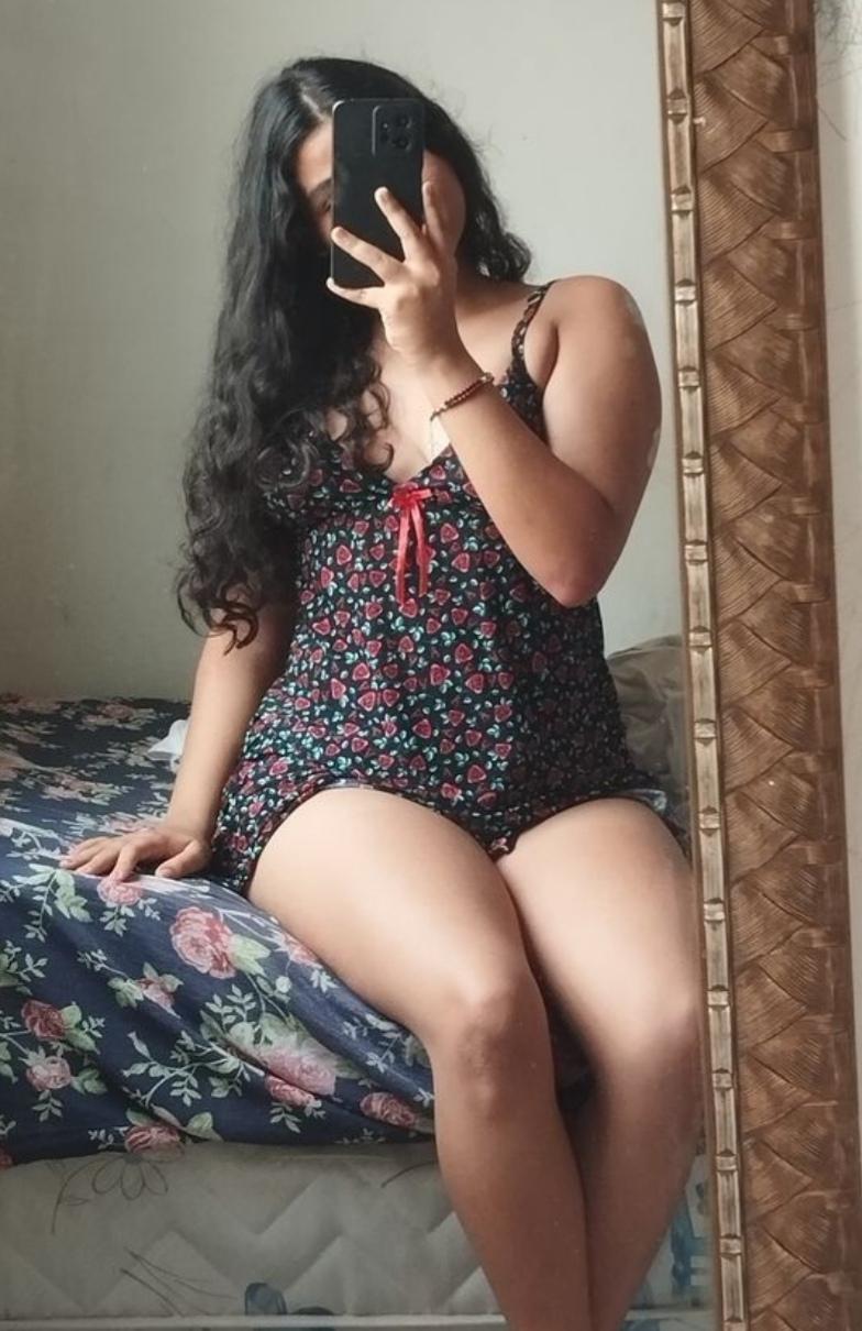 Image of 💫𝐅𝐮𝐥𝐥 𝐒𝐞𝐫𝐯𝐢𝐜𝐞_ 𝐤𝐚𝐧𝐝𝐲 [𝐰𝐢𝐭𝐡 𝐫𝐨𝐨𝐦] 𝟔𝟓𝟎𝟎/= 𝐋𝐢𝐯𝐞 𝐂𝐚𝐦 💋🔥ඇගට දැනෙන හිතට වදින සුපිරි සැපක්🔥👄ඔයාට ජිවිතේ අමතක නොවන මතකයක් මා සමග බෙදාගන්න❤💋