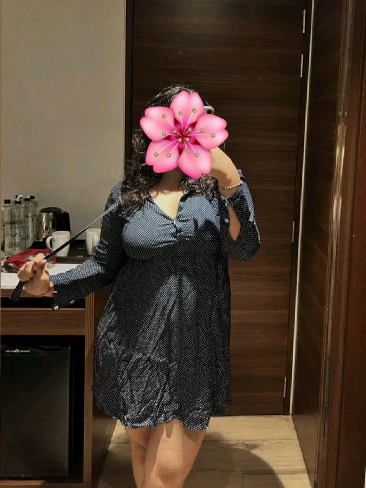 Image of Real Girl live cam show 🥵🍒📸 with full face 💋🦋