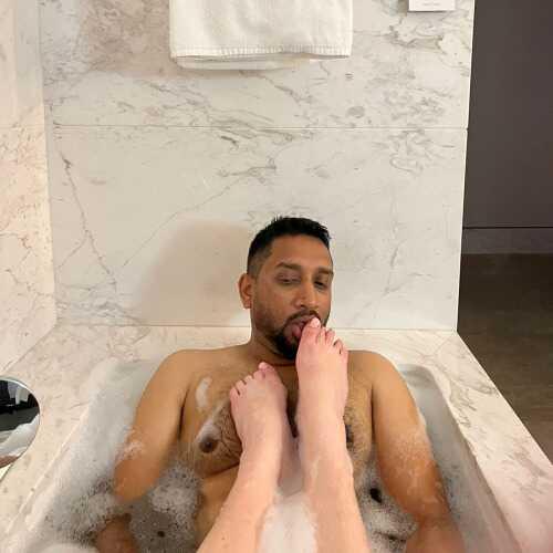 Image of Man for companionship/ Fantasies/ sensual massages