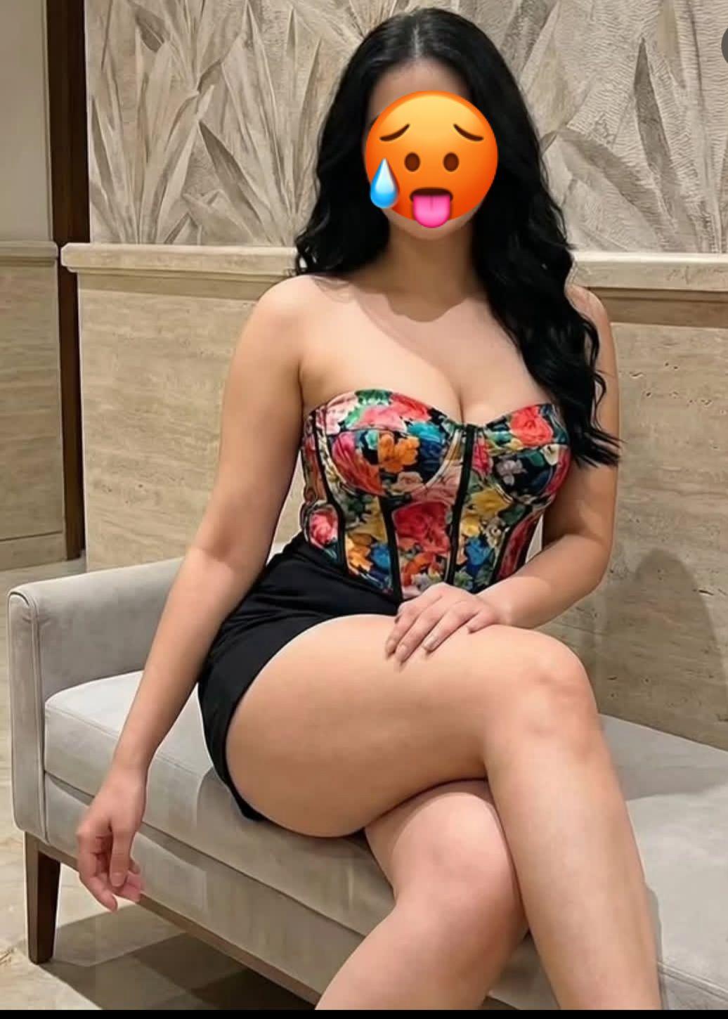 Image of ☘️🌸 6500 BAMBALAPITIYA WELLAWATTA KOLLUPITIYA MY PRIVATE APARTMENT ROOM NEW GIRL OK එන්න ඇත්තම PHOTO දාලාතියෙන්නේ FULL SERVICE MY REALLY PHOTO 🪸🎀