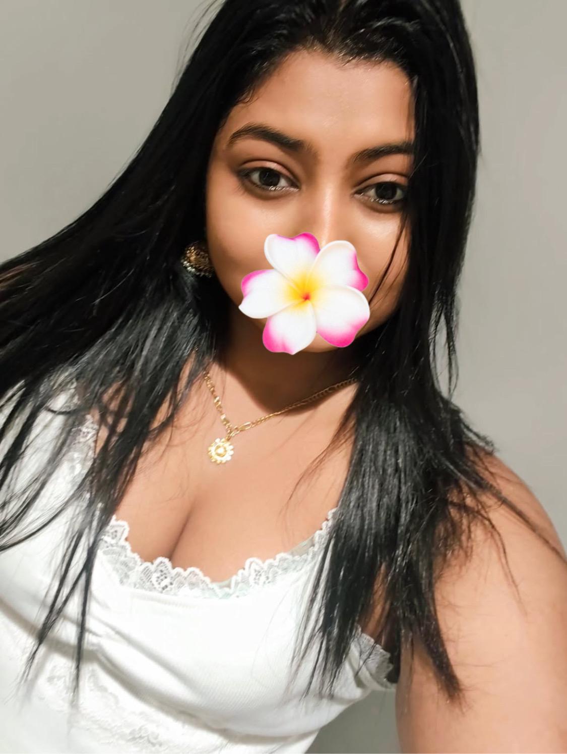 Image of Chubbyy Gurl 💋 Cam Show 🫶🏻💕