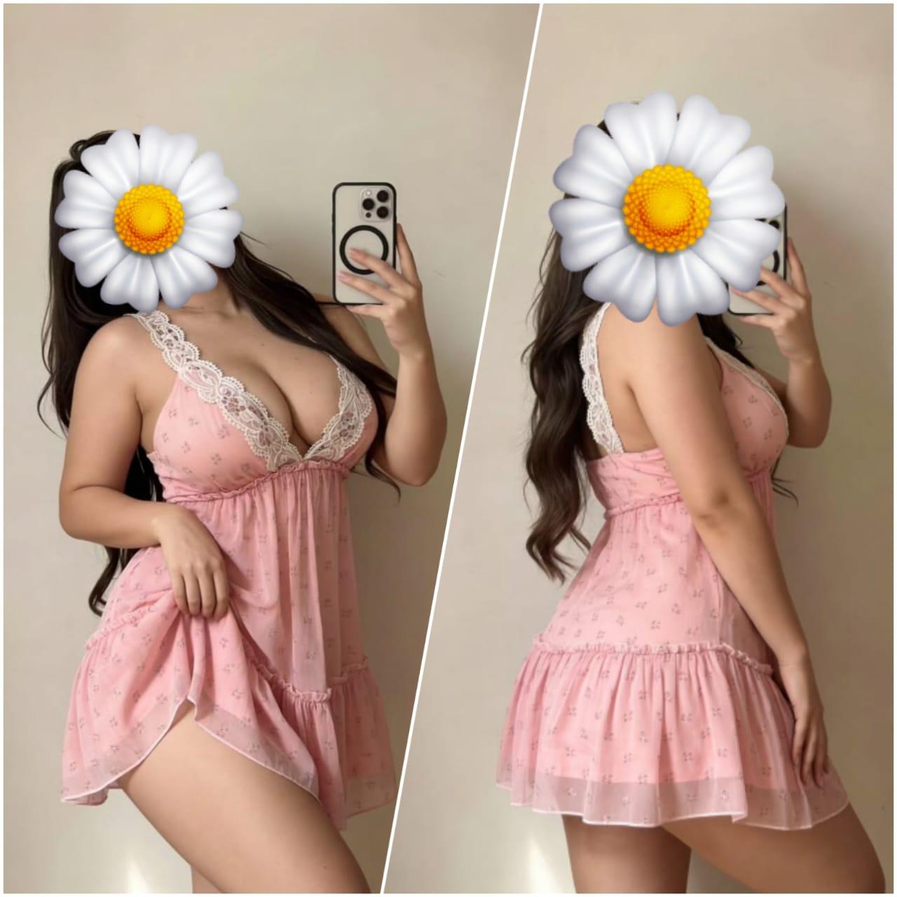 Image of පොටෝ එකේ ඉන්න පොඩි නංගි බබාගෙන් ඇග හිරිවැටිලා යන්න සැපක් ගන්න ආසයිද ළමයි.. 🫣  ඔයාවත් අවුස්සලා.. මාවත් අවුස්සන ගමන් ගමු පැටියෝ සුපිරි සැපක් 😋