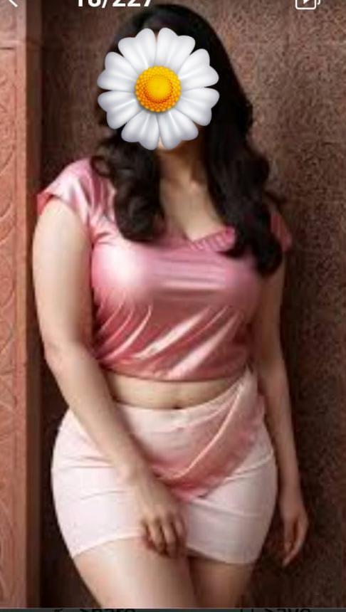 Image of 💞🎀🔥     KANDY PERADENIYA     එන්න ඇත්තම PHOTO දාලාතියෙන්නේ FULL SERVICE  3500  MY REALLY PHOTO BEAUTIFUL  GIRL    🪸🎀