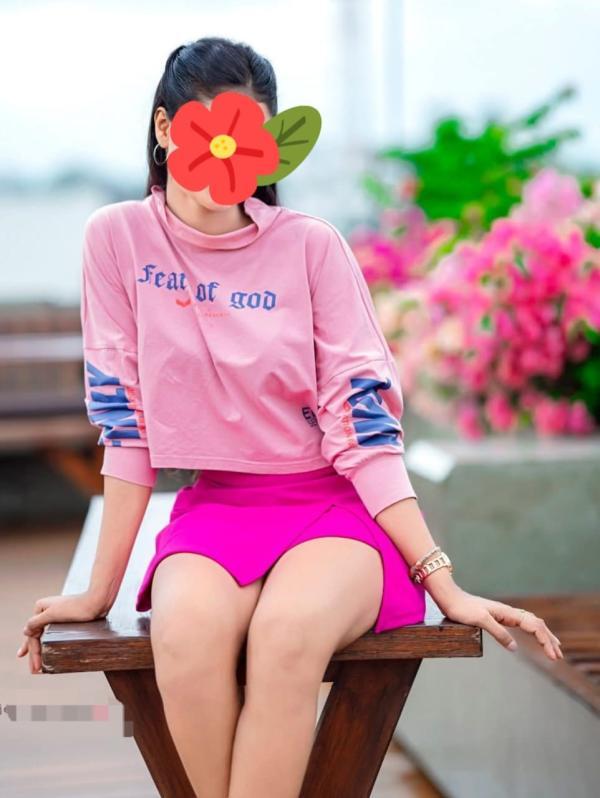 Image of 🌹ONE OURS ONE SHOT ❤           ✨️6000.00✨️ 🌹✨️ FULL NIGHT OK✨️ 🌙              ✨️30 000.00✨️ 🍺     DRINKING OK       🍺  🚬     SMOKING OK🍌  🚬