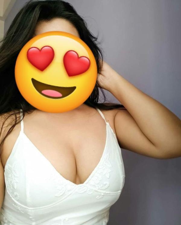 Image of 💯Hot cam girl nadee🔥