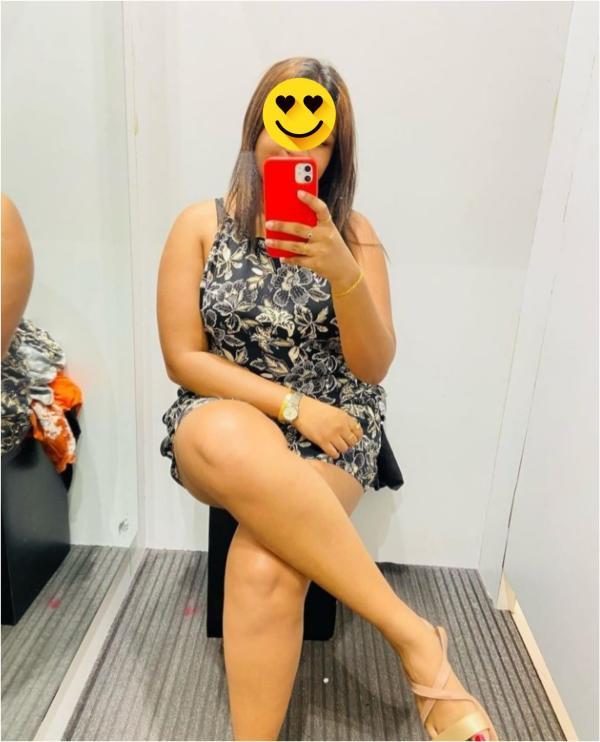 Image of FULL SERVICE AMA BEAUTIFUL GIRL