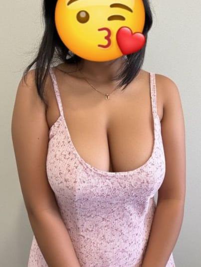 Image of 💯Hot cam girl nadee🔥