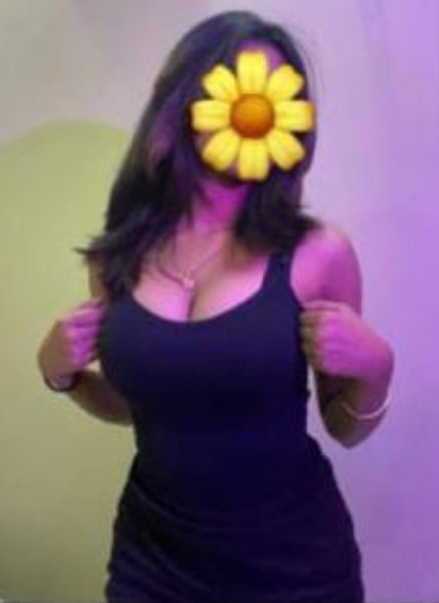 Image of 💫𝐅𝐮𝐥𝐥 𝐒𝐞𝐫𝐯𝐢𝐜𝐞_ 𝐤𝐚𝐧𝐝𝐲 [𝐰𝐢𝐭𝐡 𝐫𝐨𝐨𝐦] 𝟔𝟓𝟎𝟎/= 𝐋𝐢𝐯𝐞 𝐂𝐚𝐦 💋🔥ඇගට දැනෙන හිතට වදින සුපිරි සැපක්🔥👄ඔයාට ජිවිතේ අමතක නොවන මතකයක් මා සමග බෙදාගන්න❤💋