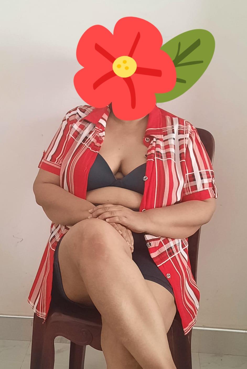 Image of 🌼🌹Hot live cam show🌹🌼