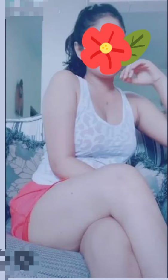 Image of 🌹 මීගමුවේ අඩුම මිල💞 🍌ONE OURS ONE SHOT ✨️ 4000.00✨️ 🌻ONE OURS TWO SHOT ✨️ 5000.00✨️ ✨️🌙FULL NIGHT OK✨️ 20 000 ( WITHOUT ROOM )