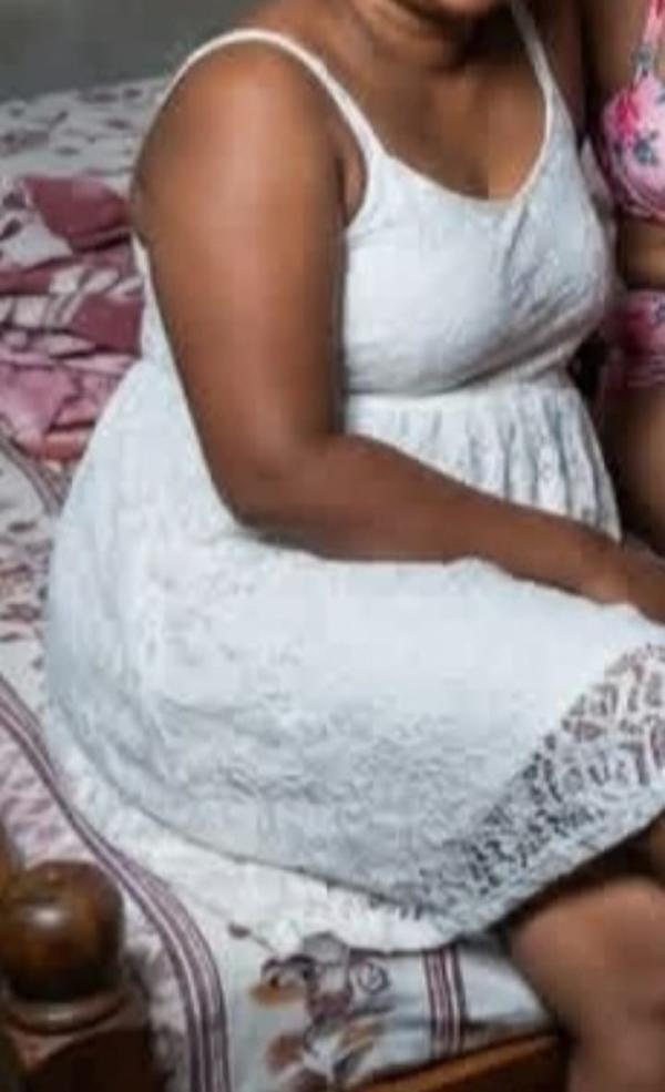 Image of FULL SERVICE WITH BEAUTIFUL GIRLS