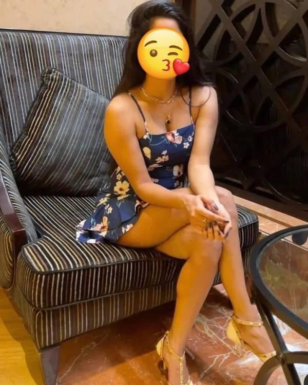 Image of Bambalapitiya. sexy tamil girl. ✅️அழகான தமிழ் பெண்✅️