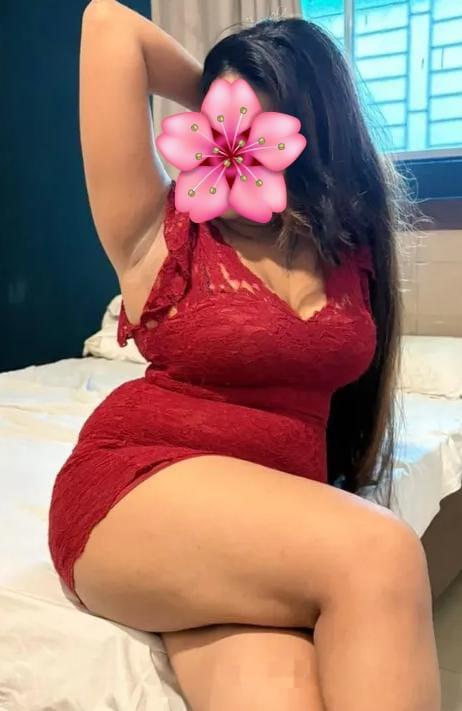 Image of ESHANI ▶️5000/= B2B💘දියත බත්තරමුල්ල