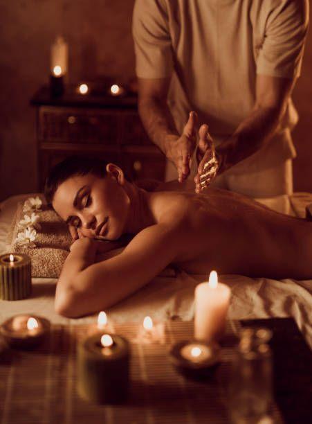 Image of ladies in couples only ජෝඩු වල කාන්තාවන් පමණි