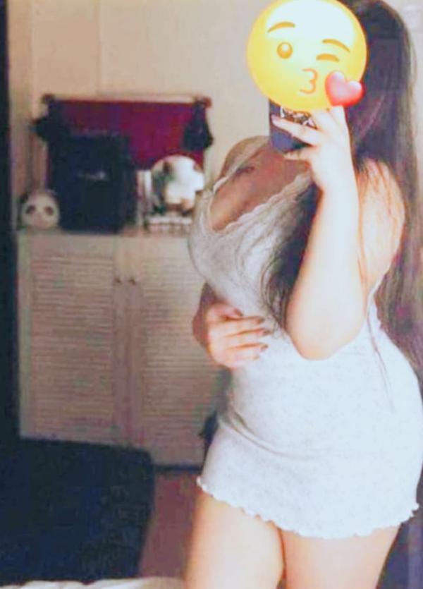 Image of 🔥 kollupitiya 3500/- today special   🌹Hot & sexy Teen chubby Girl🌺🏢My Privet apartment 3500/= starting price