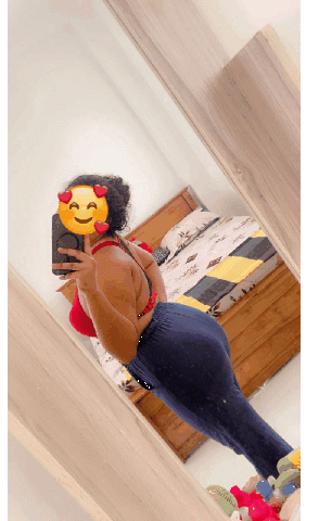 Image of Best cam show with Siyara