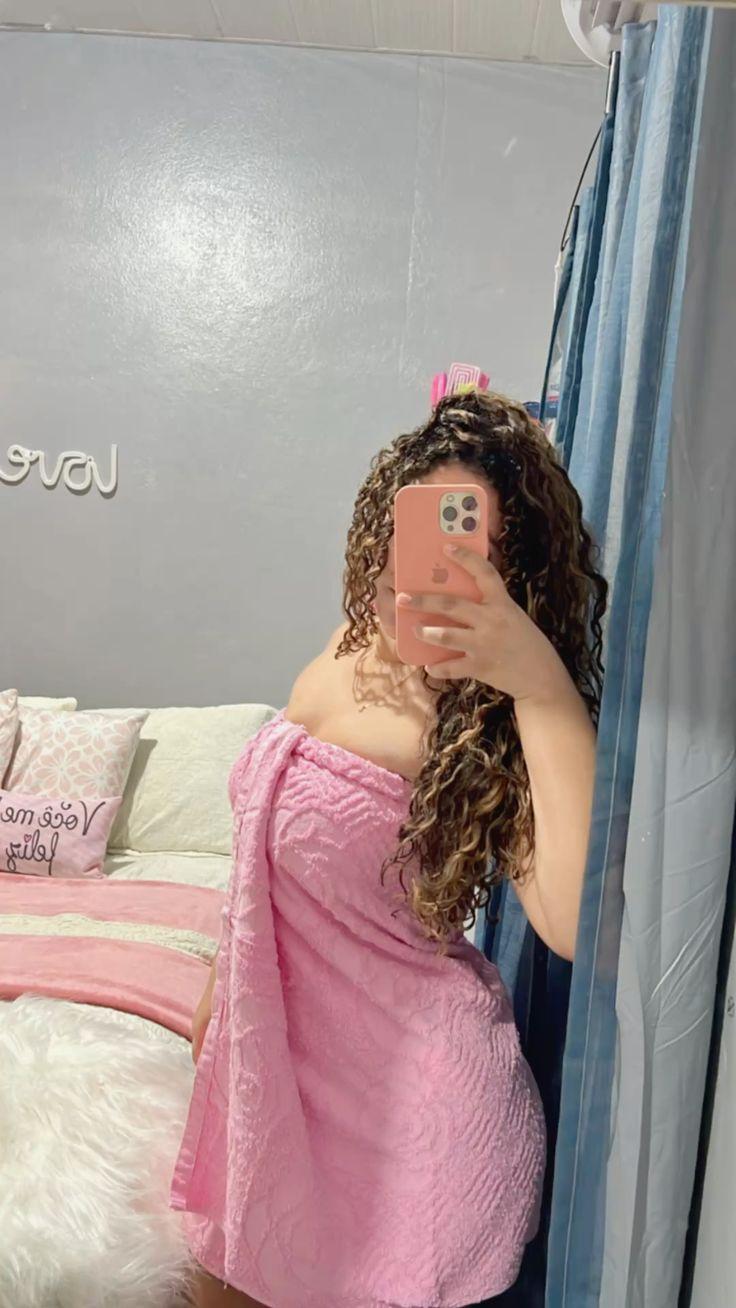 Image of Live Cam world එකේ fresh වෙනසක් එක්ක exciting show එකක් enjoy කරන්න එන්න 🔥💖