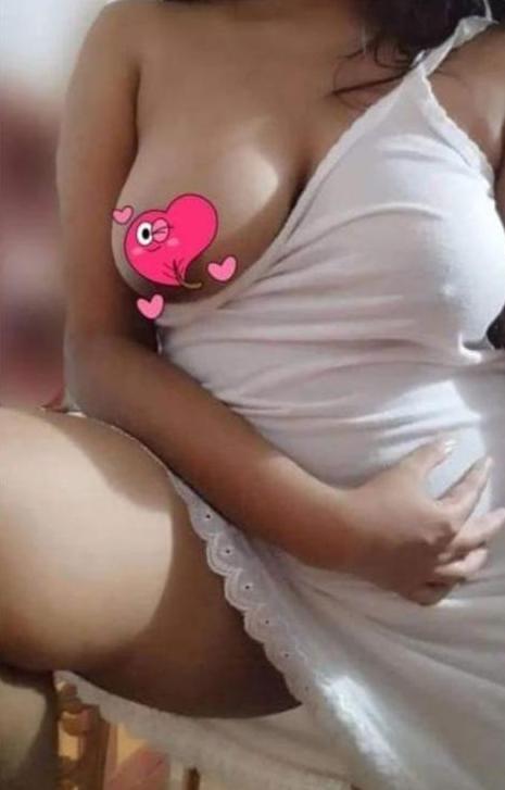 Image of 𝗟𝗶𝘃𝗲 𝗖𝗮𝗺 𝗦𝗵𝗼𝘄 👉 𝐍𝐨 𝐂𝐡𝐞𝐚𝐭𝐢𝐧𝐠 👉 𝐆𝐞𝐧𝐮𝐢𝐧𝐞 𝐜𝐚𝐦 𝐬𝐞𝐫𝐯𝐢𝐜𝐞 👉