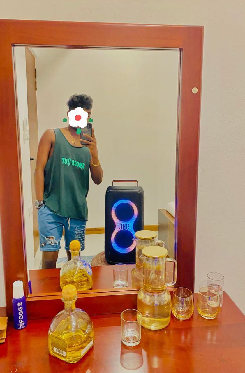 Image of 💥මං වගේ මල්ලි බබෙක් එක්ක ඇසුරක් පවත්වාගෙන යන්න කැමති අය එන්න .....  Girl only අතිශයින්ම ගැනු ලමයි සදහා පමණයි ... Please