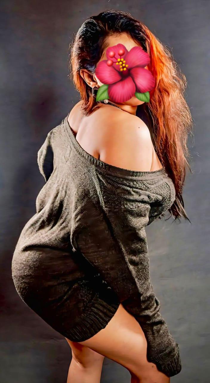 Image of 🥰With Room Full Service Rs 6500🥰