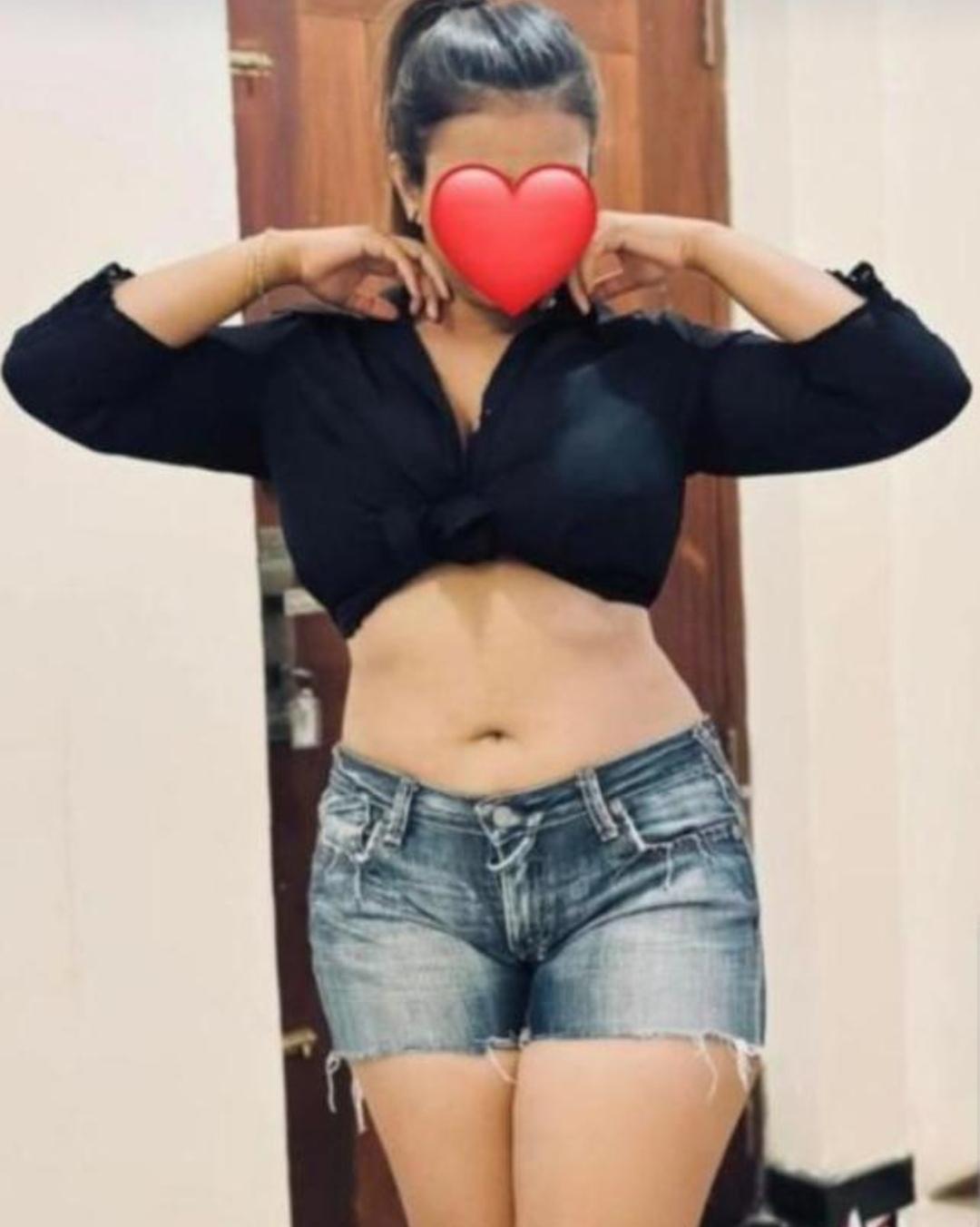 Image of 💖 With full face live cam show 💕