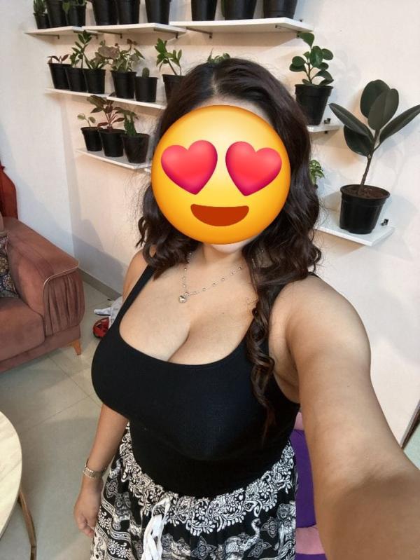 Image of Bambalapitiya. sexy tamil girl. ✅️அழகான தமிழ் பெண்✅️