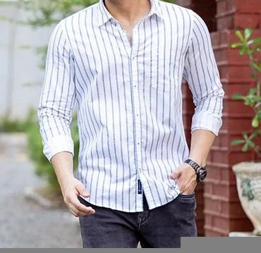 Image of ගැහැණු ළමයෙකු සොයයි