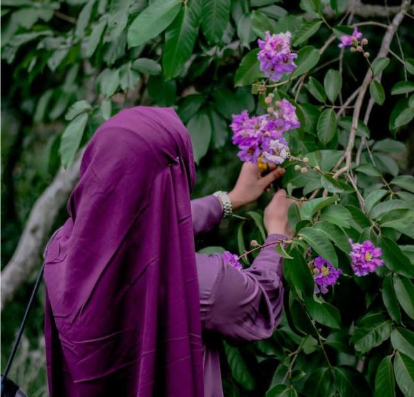 Image of ✅V cam Muslim girl