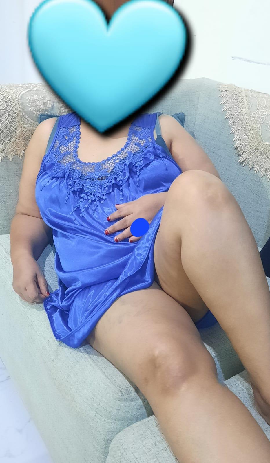 Image of 🌼🌹Hot live cam show🌹🌼