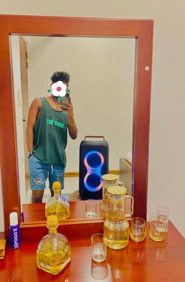 Image of 💥මං වගේ මල්ලි බබෙක් එක්ක ඇසුරක් පවත්වාගෙන යන්න කැමති අය එන්න .....  Girl only අතිශයින්ම ගැනු ලමයි සදහා පමණයි ... Please