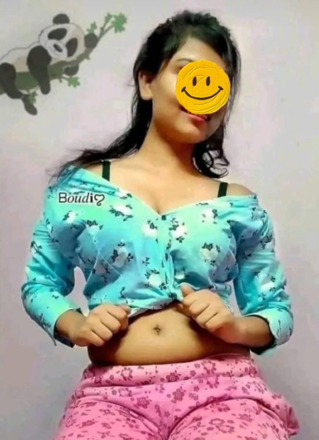 Image of ♥️ With face live cam show ♥️