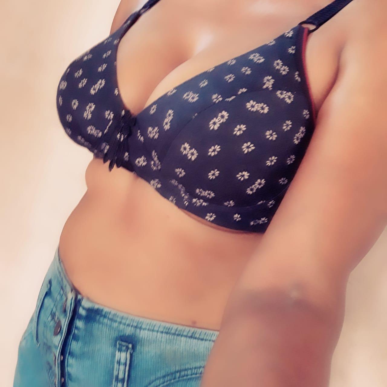 Image of BEAUTIFUL GIRL FULL SERVICE WITH ROOM