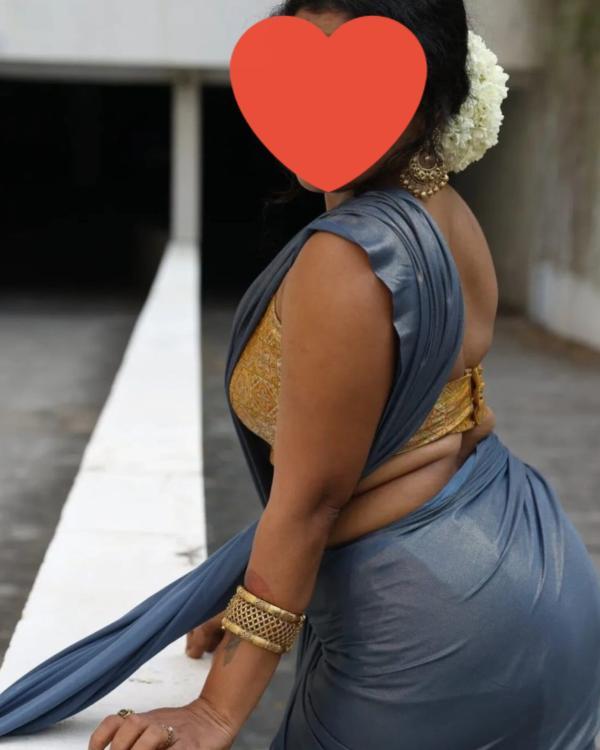 Image of New Tamil girl kollupitiya Rs.5000/= 😍