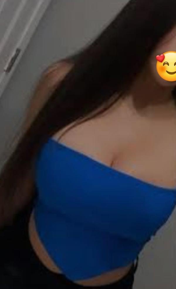 Image of GENUINE LIVE CAM SHOW 🥰