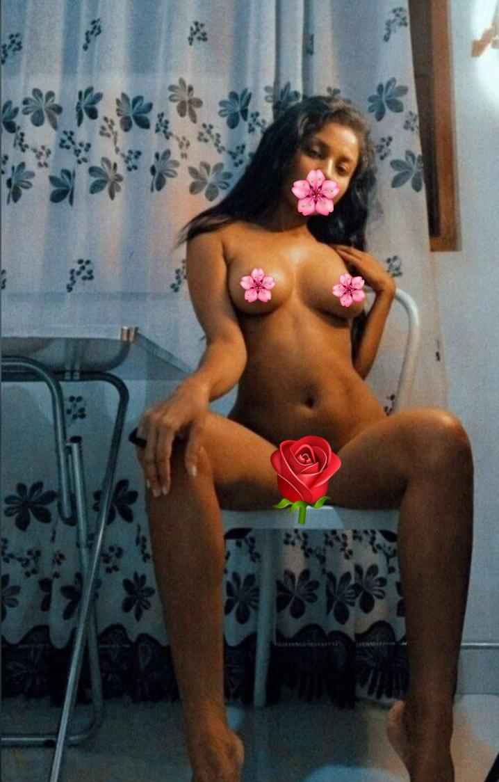 Image of 𝐋𝐢𝐯𝐞 𝐂𝐚𝐦 𝐒𝐡𝐨𝐰 𝐜𝐮𝐭𝐞 𝐆𝐢𝐫𝐥 👩‍🦰 බෑක් එක සෝ එක අරන් ම බලන්න 𝙍𝙚𝙖𝙡 𝙋𝙝𝙤𝙩𝙤 𝘼𝙩𝙩𝙖𝙘𝙝𝙚𝙙 __𓂻𐦂𝐍𝐨 𝐂𝐡𝐞𝐚𝐭𝐢𝐧𝐠 💯⚡️✅𝐆𝐞𝐧𝐮𝐢𝐧𝐞 𝐜𝐚𝐦 𝐬𝐞𝐫𝐯𝐢𝐜𝐞𐂂