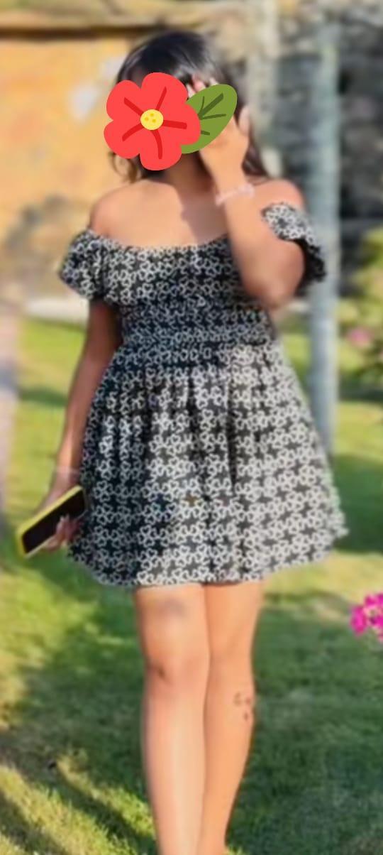 Image of 🌹අවුරුදු බෝනස් එකක්🌹 🌻SLIM කෙල්ලෙක්ගෙ සුපිරි පැයක් ONE  OURS  TWO SHOT 5000.00 පමනයි🌻BEECH ROAD 👍     🍺  DRINKING OK  🍺 🚬    SMOKING OK    🚬