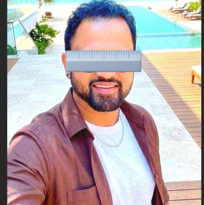 Image of I am Gay ❤️ Big Dicks Call Me ❤️ ලොකු පොලු මම හොදට උරනවා