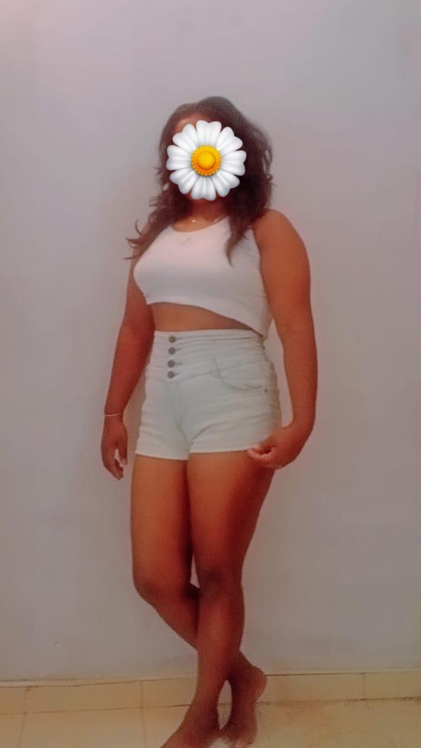 Image of 🌙✨️මීගමුවෙ වෙරලට✨️ 🍺ඇවිත් සෙට් වෙන යාමෙට 🌹 මාව අමතනවද, ✨️🌙 ✨️ හිත නිවන හොද කෑල්ලක් මම.. මම  SANDU මීගමුව BEECH ROAD 🏖️️ROOM ,එකට එන්න 🏖️️ ☎ CALL AKAK දෙන්න ☎