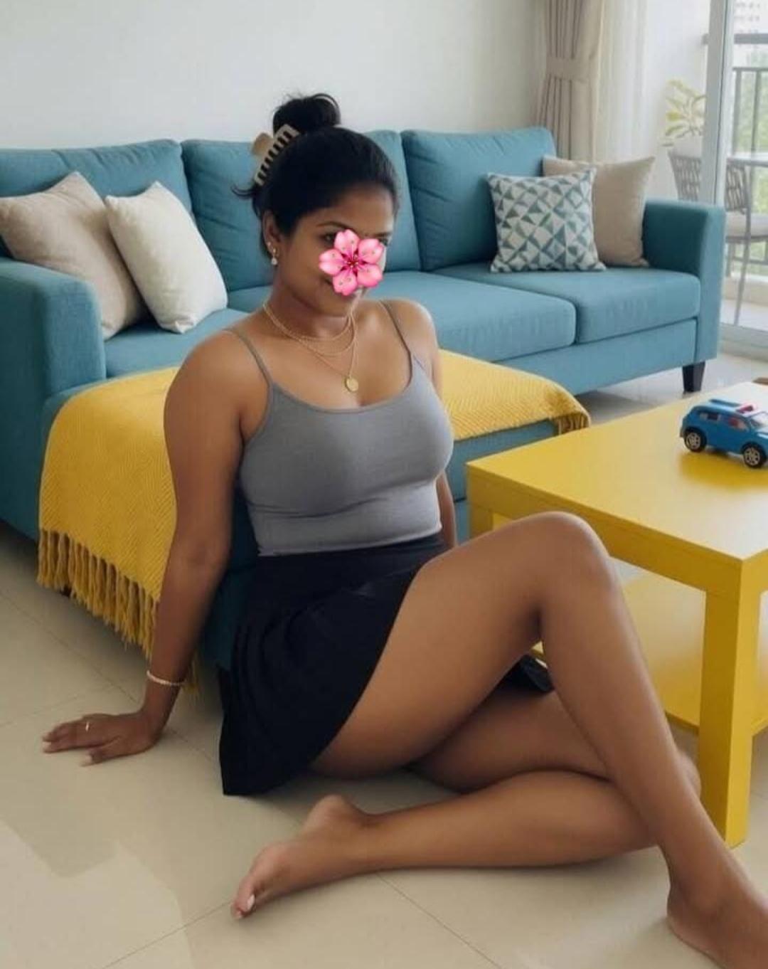 Image of 👸*WITH FULL FACE LIVE SHOW*🧜‍♀️   🫦Late Night Temptations… Come Get Lost With Me💋