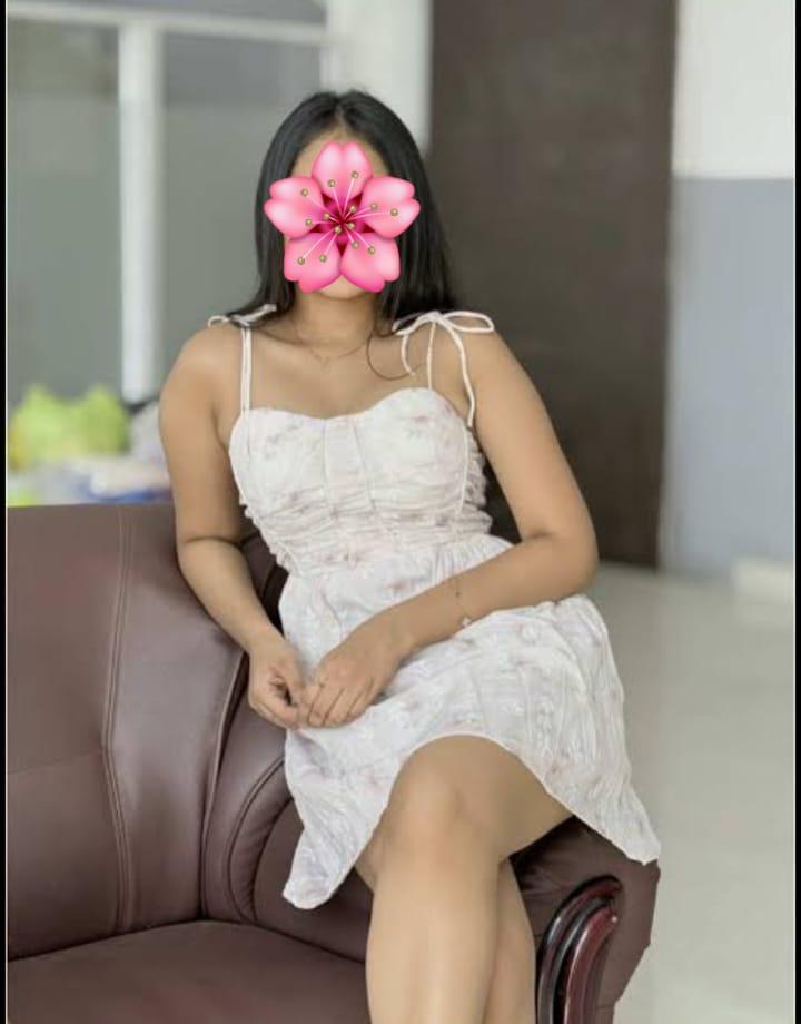 Image of 🌹🌹Full service and cam show A.n.l 👍 colombo Area visit 👍♥️♥️